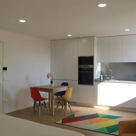 Maraveiro House 阿威罗